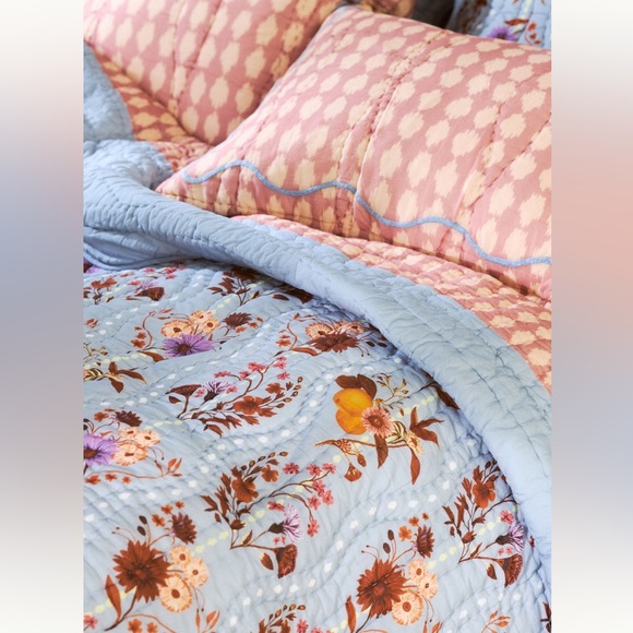 Anthropologie Lluka Queen Cotton Floral Quilt Set